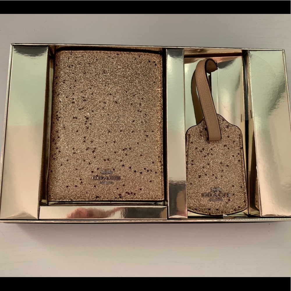 Coach gold star glitter travel set ✨